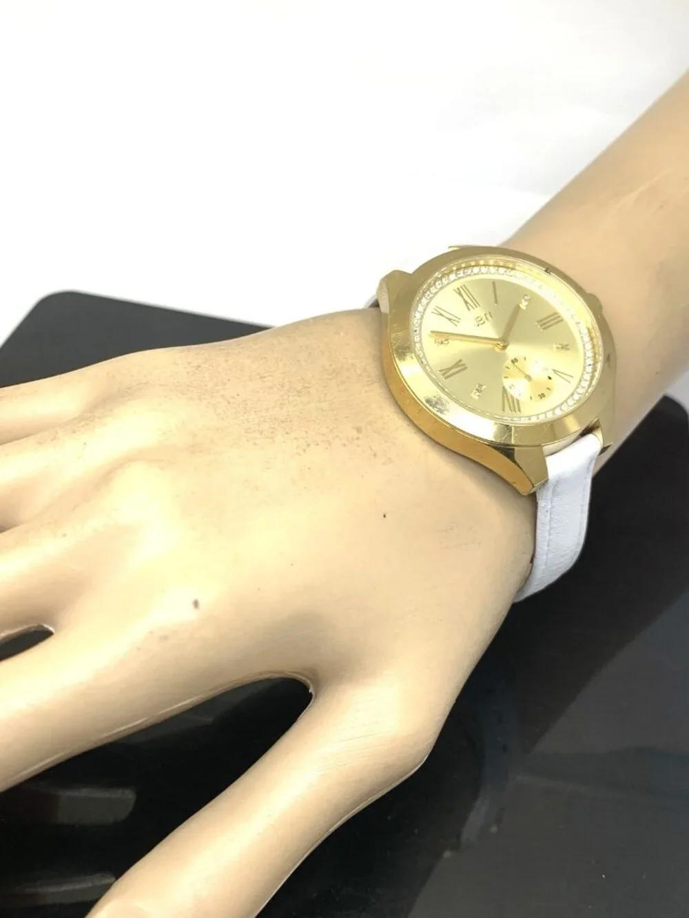 JBW Women's Watch J6309 Aria Quartz Gold Dial White Leather Strap 40mm